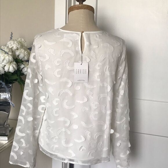 Savida UK Grace Long Sleeve Key hole textured semi -sheer Blouse Off White M - Picture 5 of 9